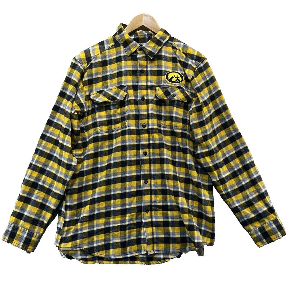 Iowa Hawkeyes Plaid Flannel Button Down Shirt Men's Medium Columbia